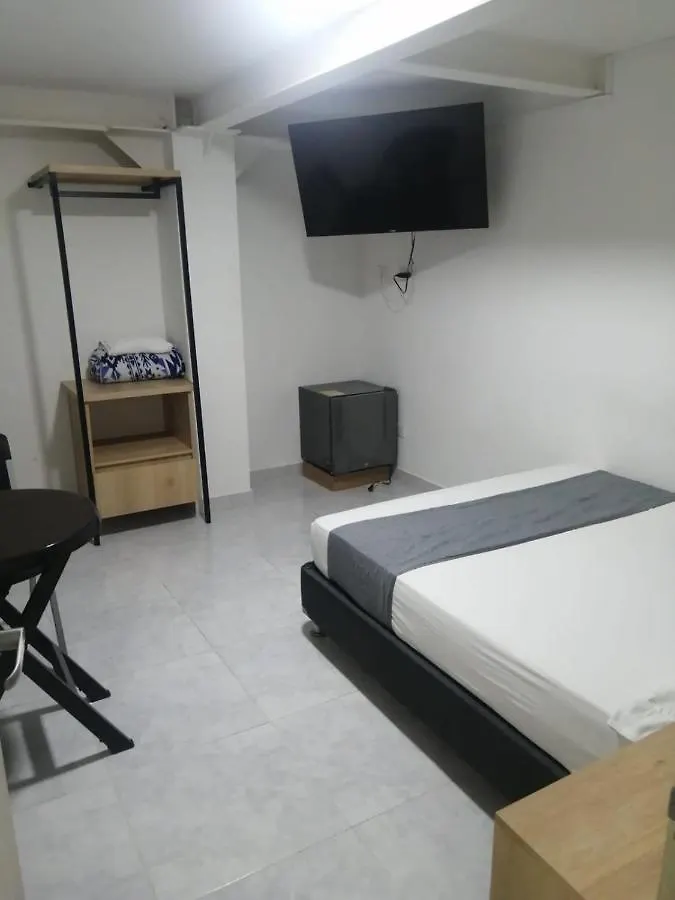 Hotel Urbano 70 Medellin