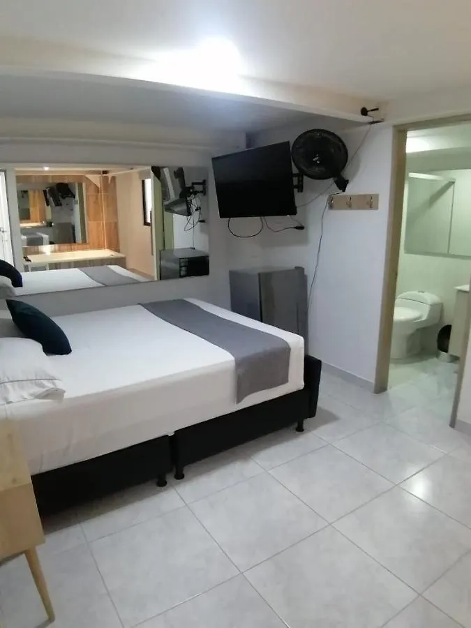 Hotel Urbano 70 Medellin 3*,  Colombia