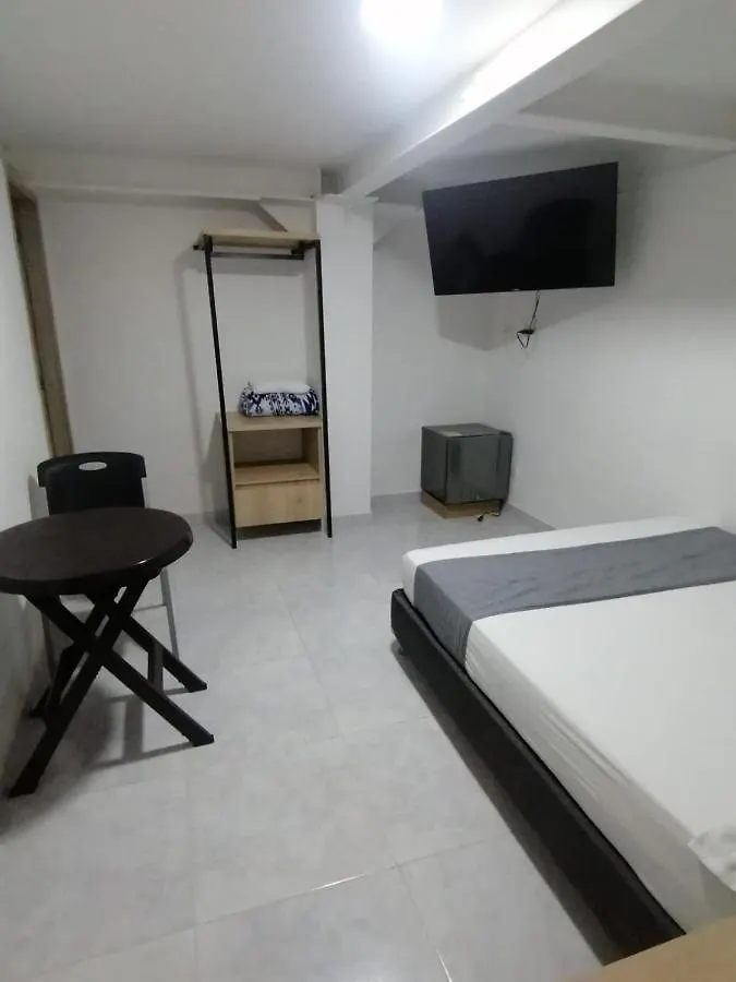 Hotel Urbano 70 Medellin