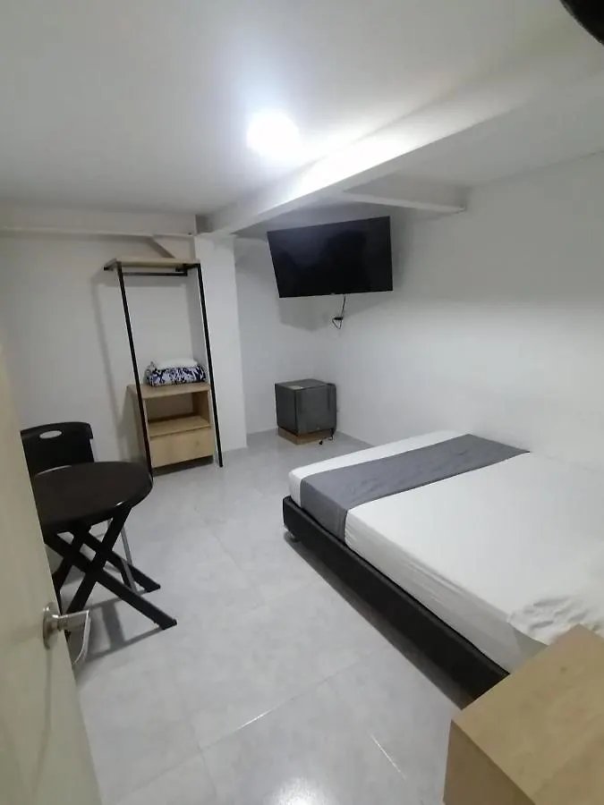 Hotel Urbano 70 Medellin