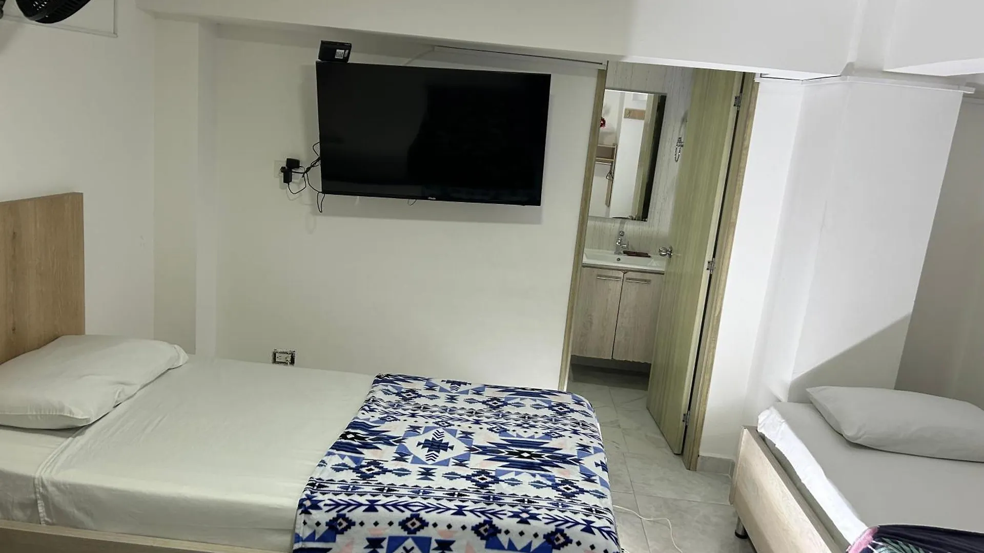 Hotel Urbano 70 Medellin