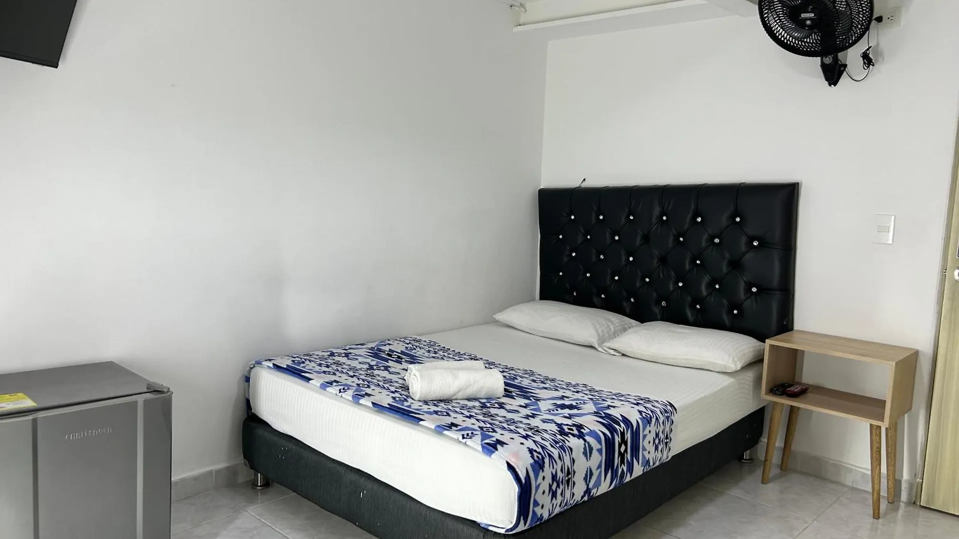 Hotel Urbano 70 Medellin