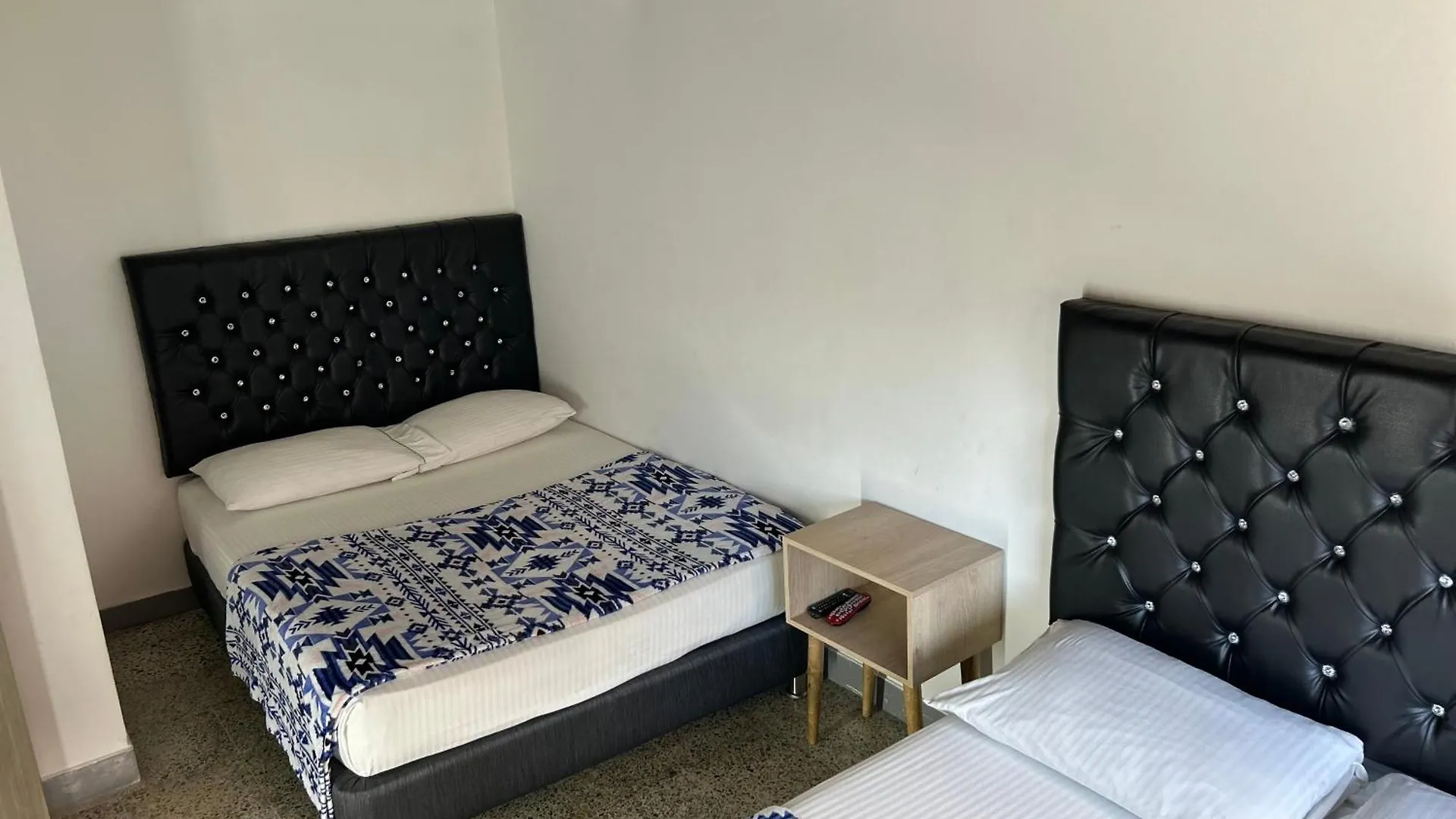 Hotel Urbano 70 Medellin